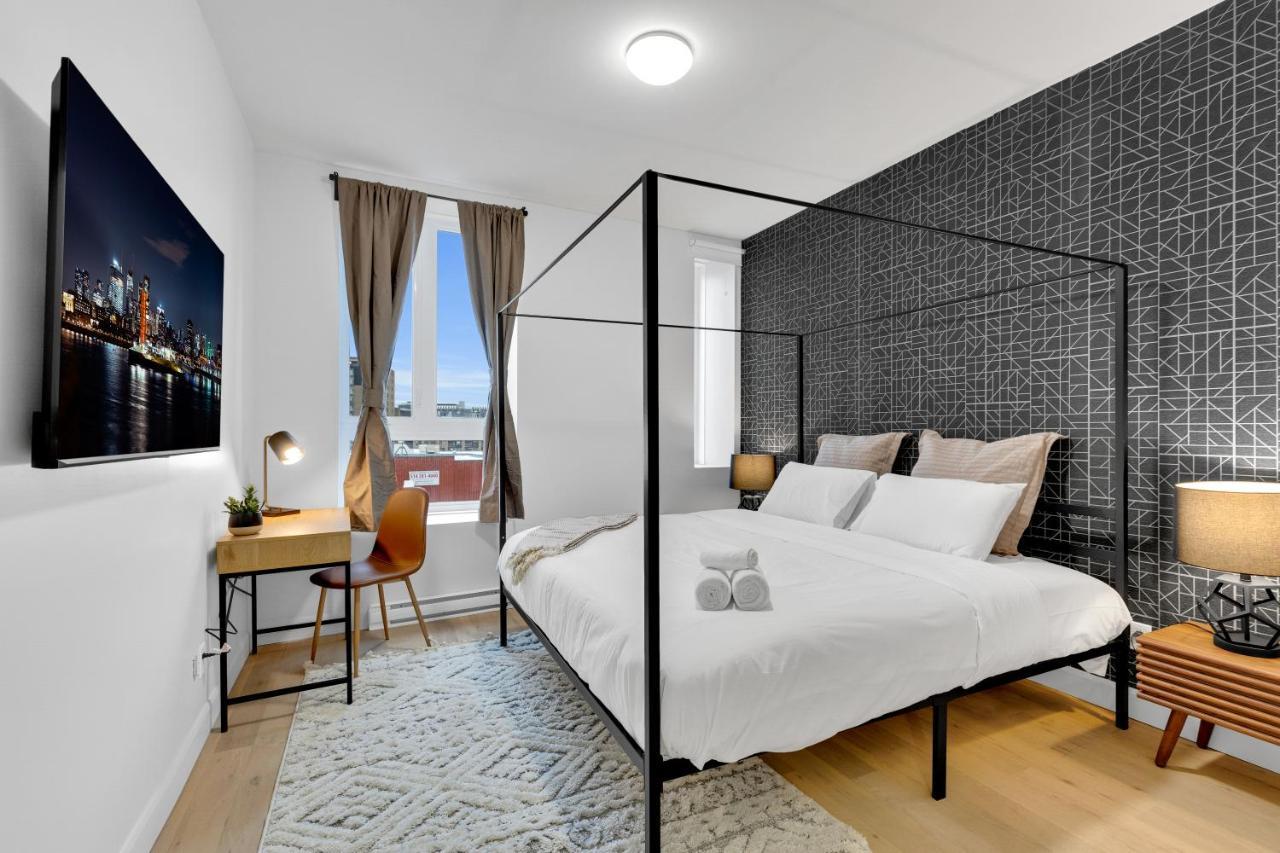 Deluxe Downtown Montreal